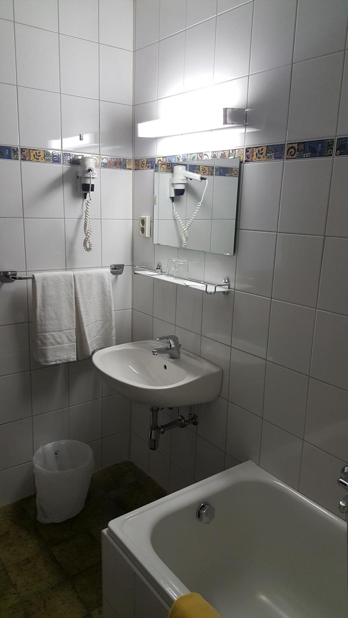 Hotel Kanz Villach Rum bild