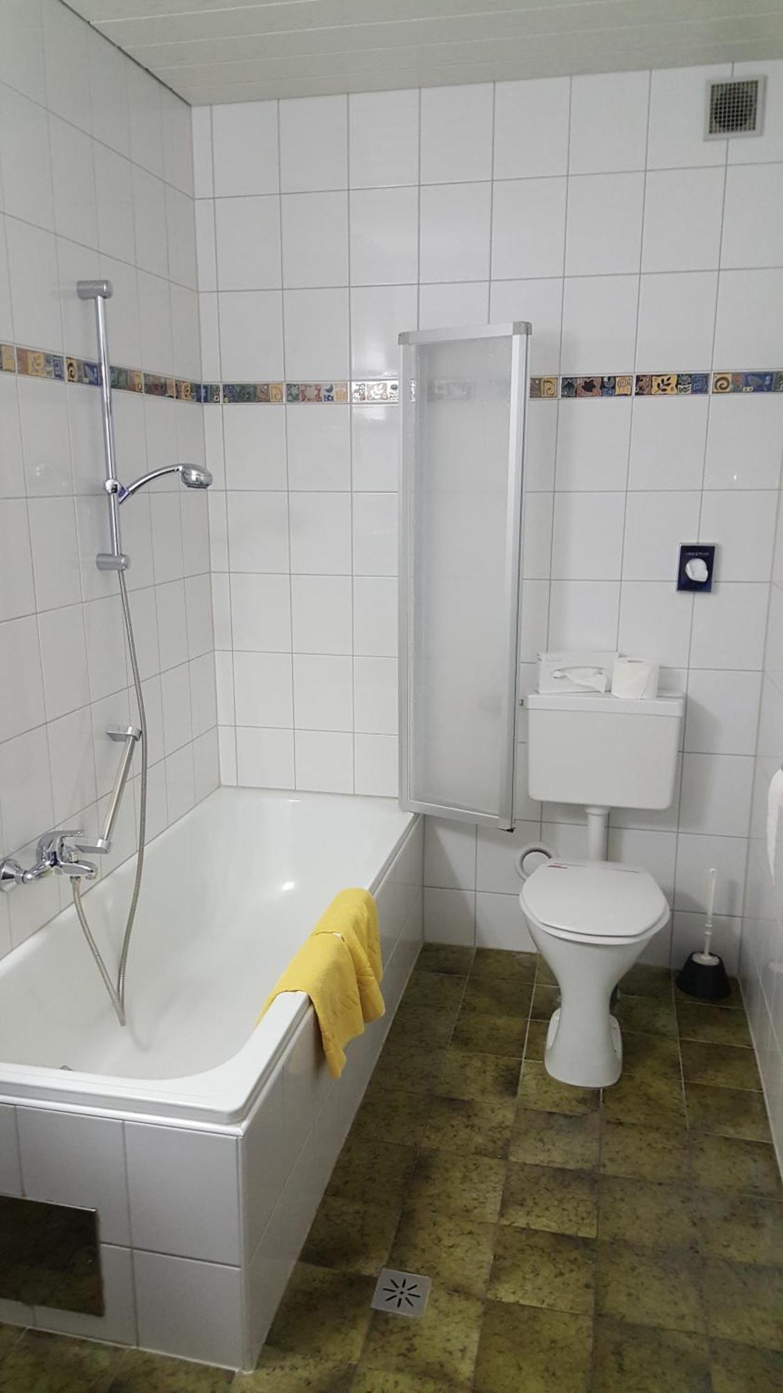 Hotel Kanz Villach Rum bild